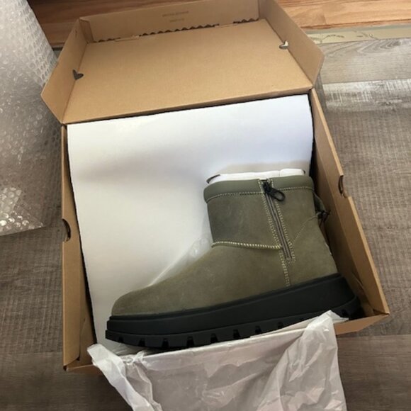 Koolaburra by UGG - Picture 1 of 1